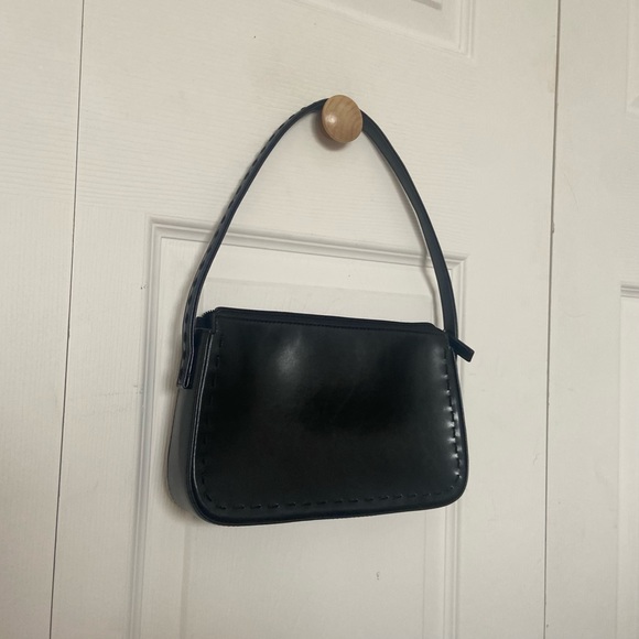 Vintage Handbags - Black Shoulder Bag